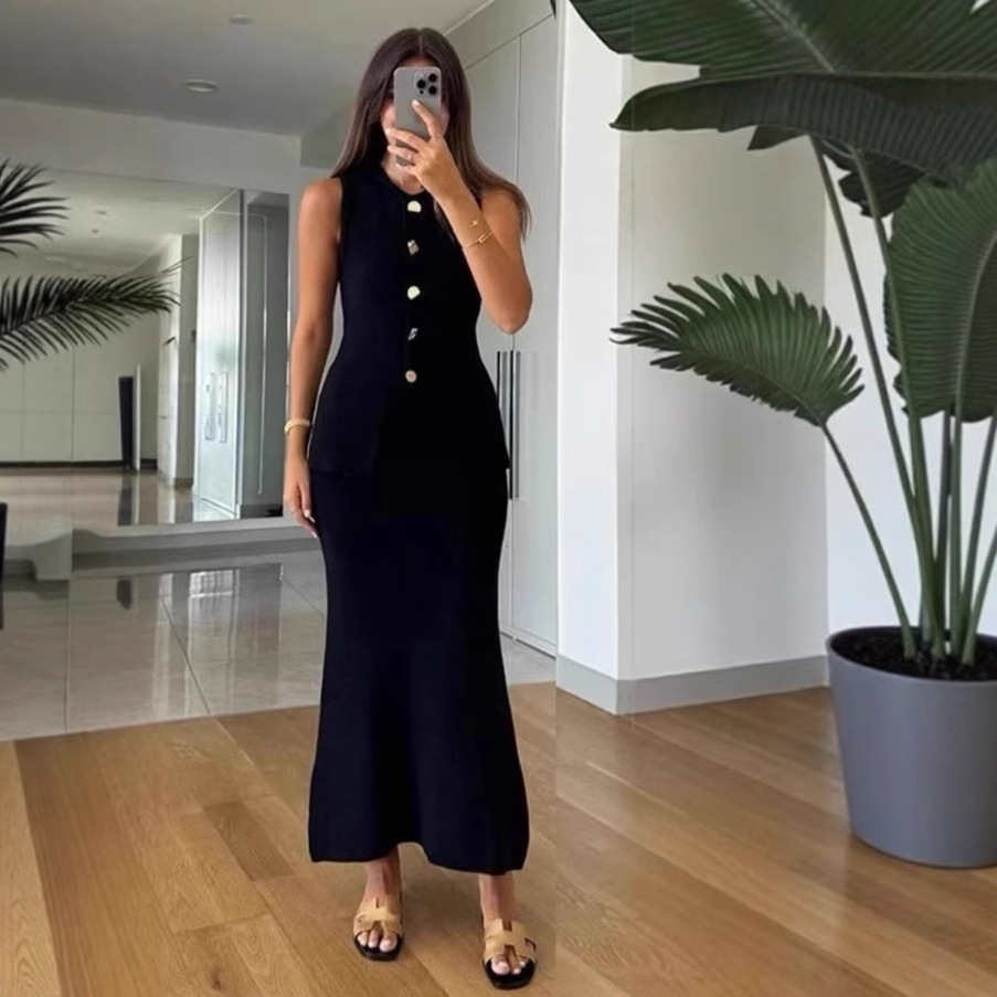 Women Formal Wear Set - Однобортный облегающий топ без рукавов с